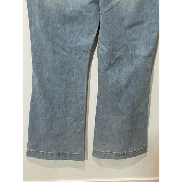 Judy Blue Light Blue Flare Jeans - Picture 9 of 15